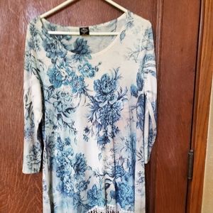 Women's blouse